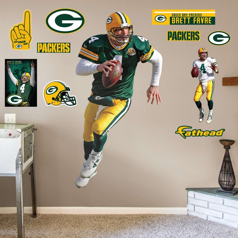 Brett Favre – RealBig Legend Collection – Official NFL – Green Bay Packers – Reusable Vinyl Wall Decals