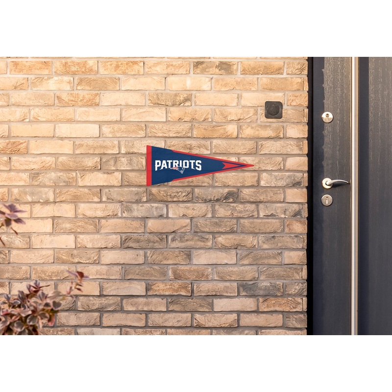 New England Patriots – Pennant – Outdoor Wall Decal – Official NFL – Scratch Resistant Alumigraphics Smooth