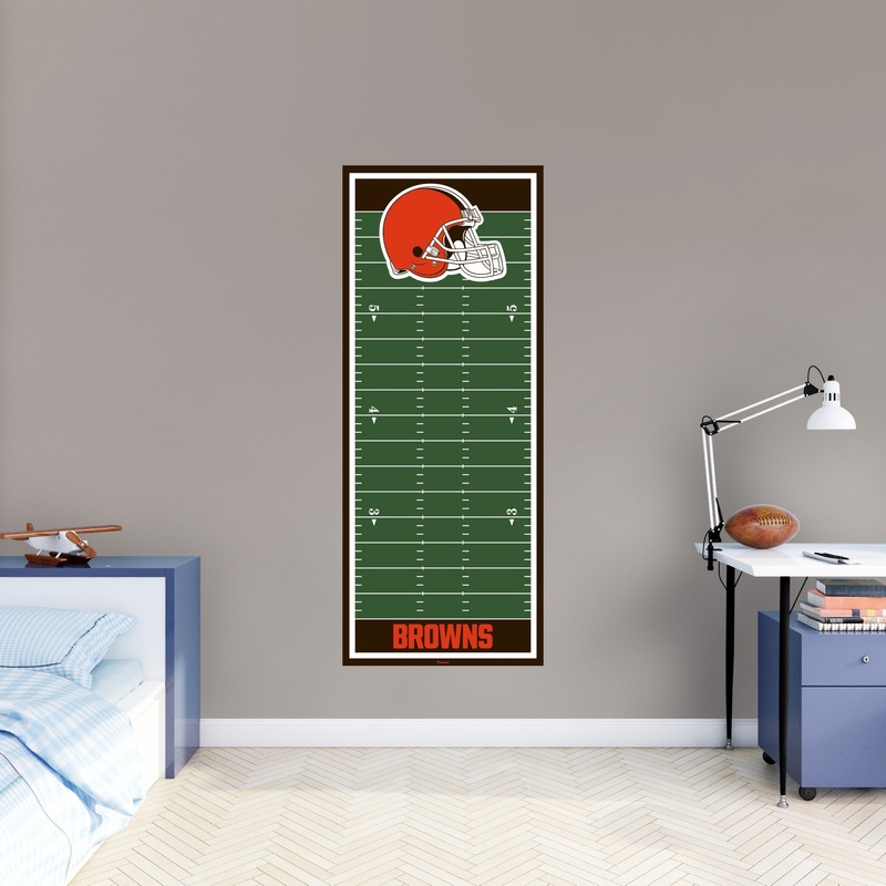 Cleveland Browns – Growth Chart – Official NFL – Reusable Vinyl Wall Decal