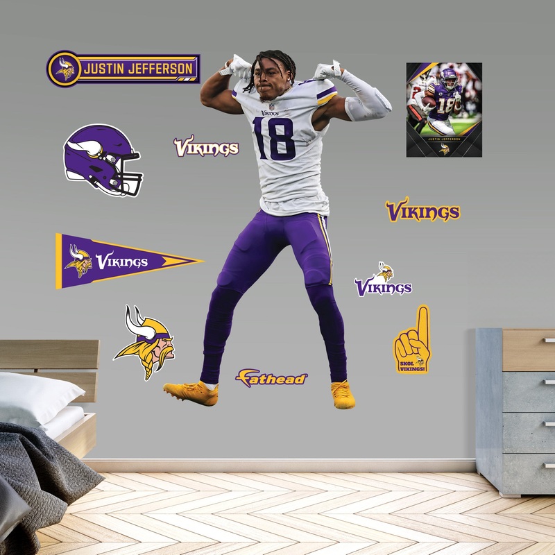 Justin Jefferson – RealBig Flex Collection – Official NFL – Minnesota Vikings – Reusable Vinyl Wall Decals
