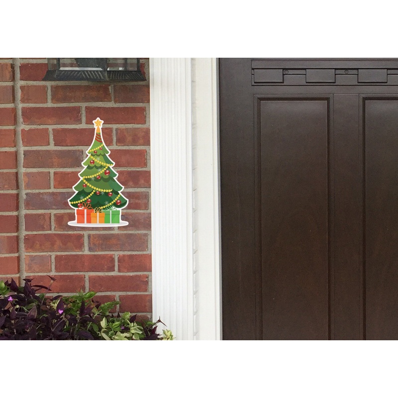 Christmas: Christmas Tree with Presents – Outdoor Graphic