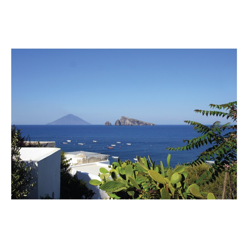 Popular Landmarks: Aeolian Islands Realistic Poster – Removable Adhesive Decal