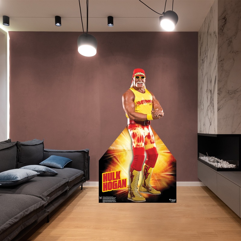 Hulk Hogan – Life-Size Stand Out – Official WWE – Foam Core Cutout