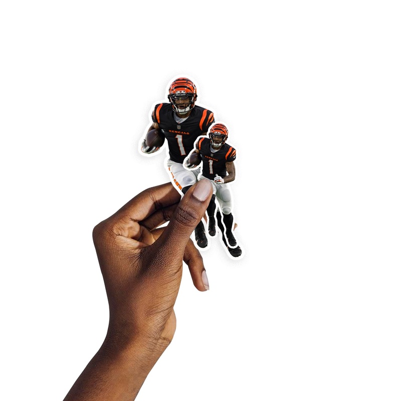 Ja’Marr Chase – 5 Player Minis (Mixed Sizes) – Official NFL – Cincinnati Bengals – Reusable Vinyl Decals