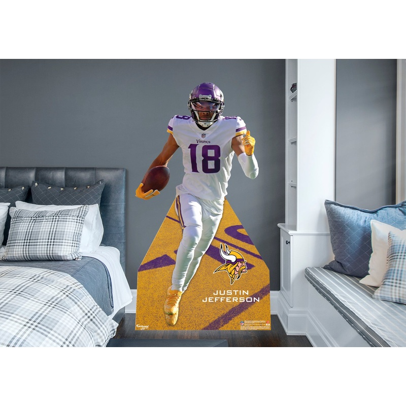 Justin Jefferson – Life-Size Stand Out – Official NFL – Minnesota Vikings – Foam Core Cutout