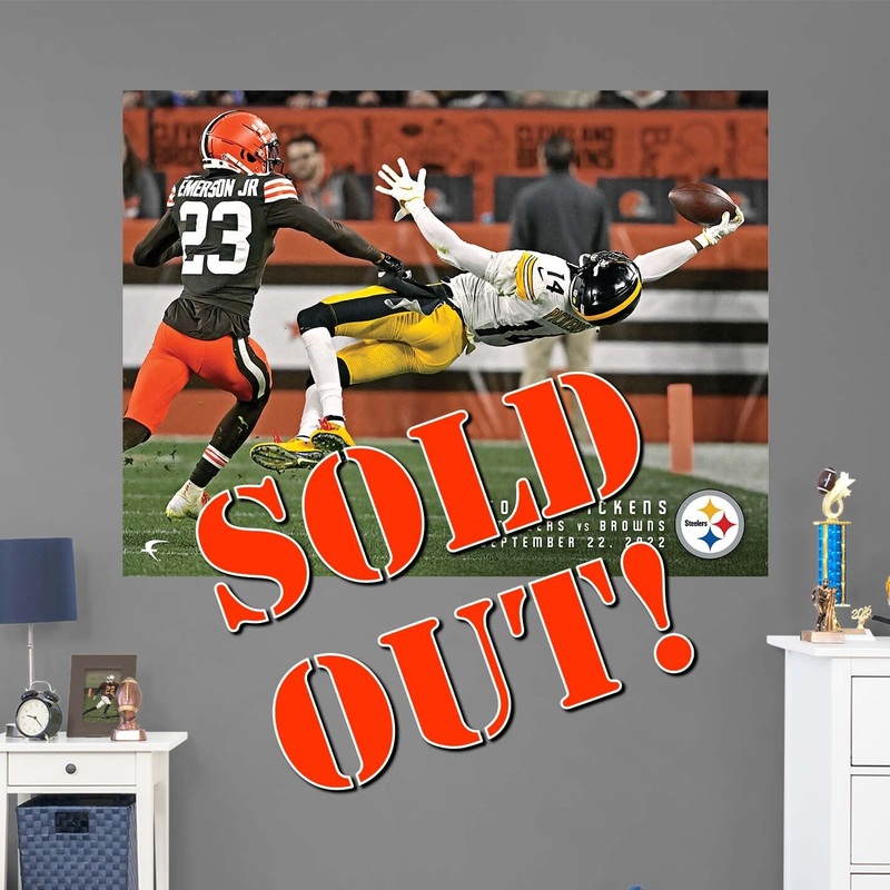 George Pickens – Catch – Peel & Stick Poster – Official NFL – Pittsburgh Steelers – Reusable Vinyl Wall Decal