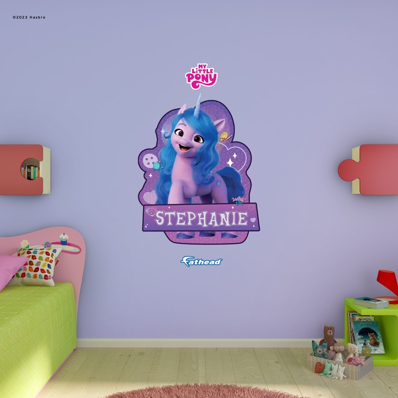 Izzy – Icon – With Personalized Name – Official Hasbro – Vinyl Transfer Decals