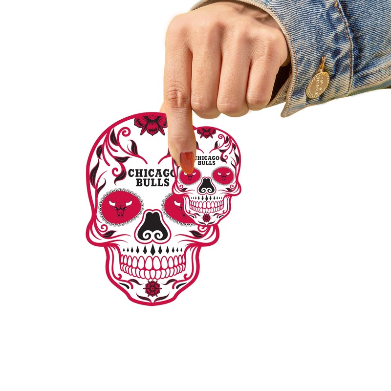 Chicago Bulls – 5 Sugar Skull Logo Minis (Mixed Sizes) – Official NBA – Reusable Vinyl Decals
