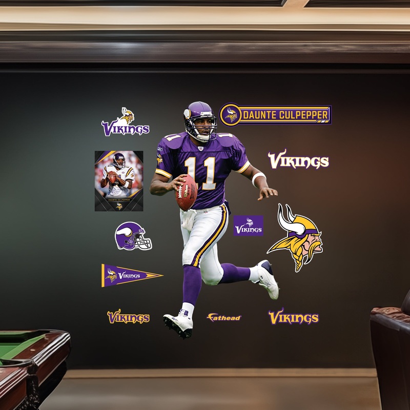 Daunte Culpepper Legend – RealBig Collection – Official NFL – Minnesota Vikings – Reusable Vinyl Wall Decals
