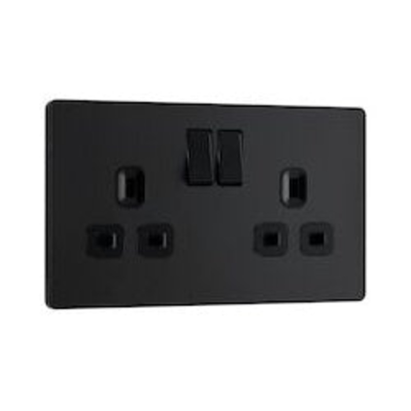 BG 13a 2g Plastic Switched Socket