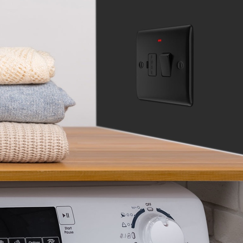 BG Switched Connection Unit|13a Matt Black