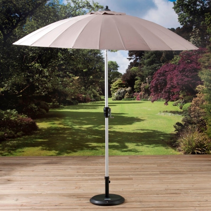 Pagoda 2.7m Shanghai Parasol Beige